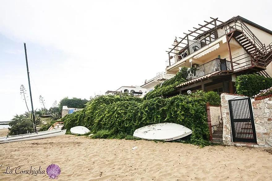 Casa La Conchiglia Sulla Spiaggia Lido di Noto Italie