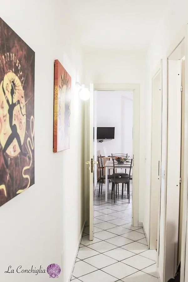 Casa La Conchiglia Sulla Spiaggia Lido di Noto Hébergement de vacances